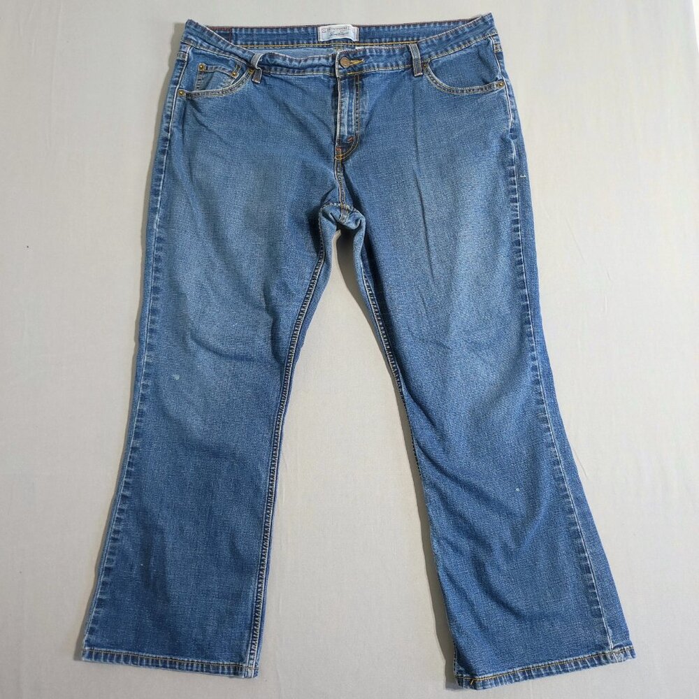 Signature by Levi Strauss Women's Boot Cut Jeans - Blue